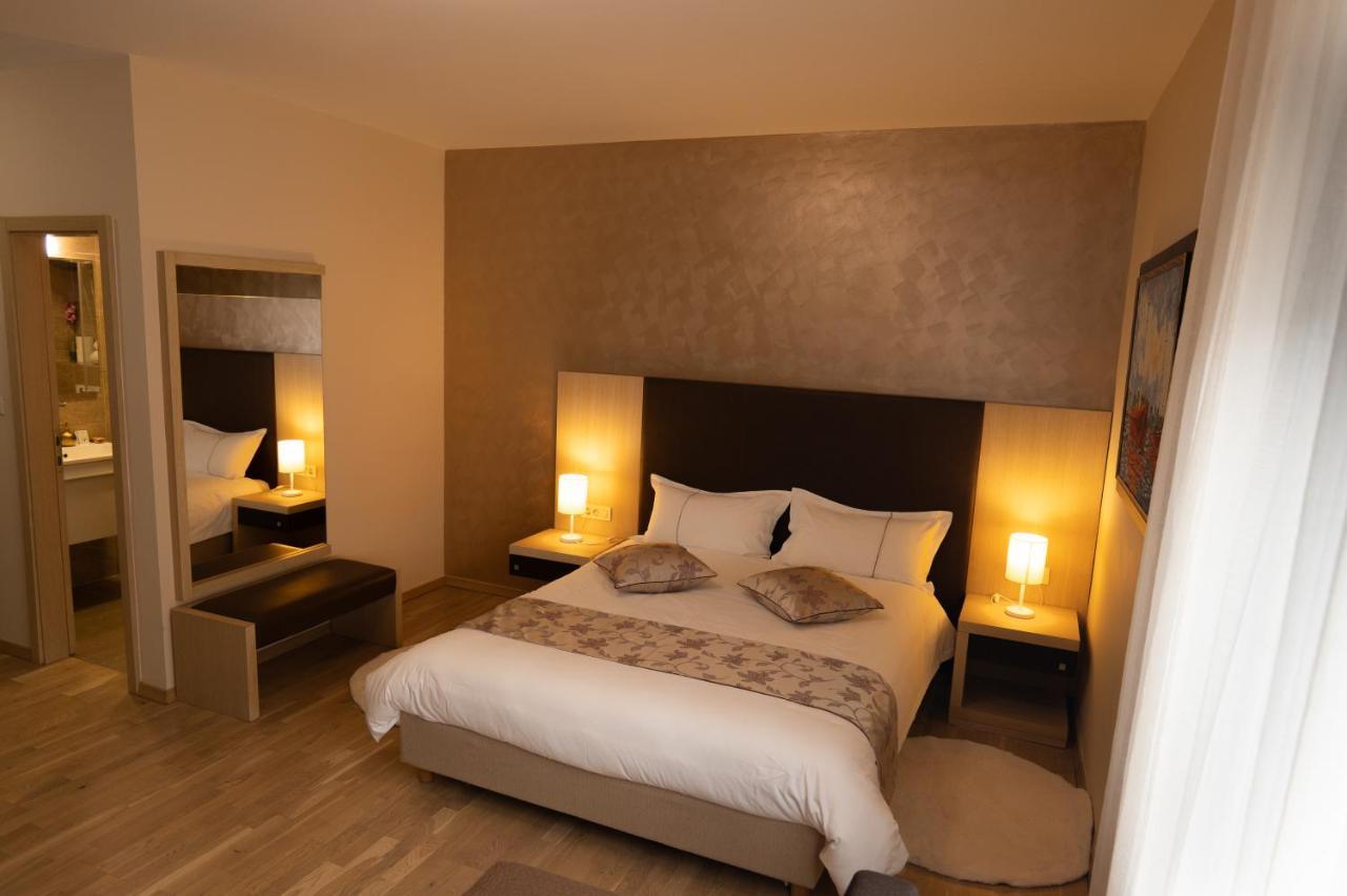 Scallop Self Check-in Bed & Breakfast Zadar