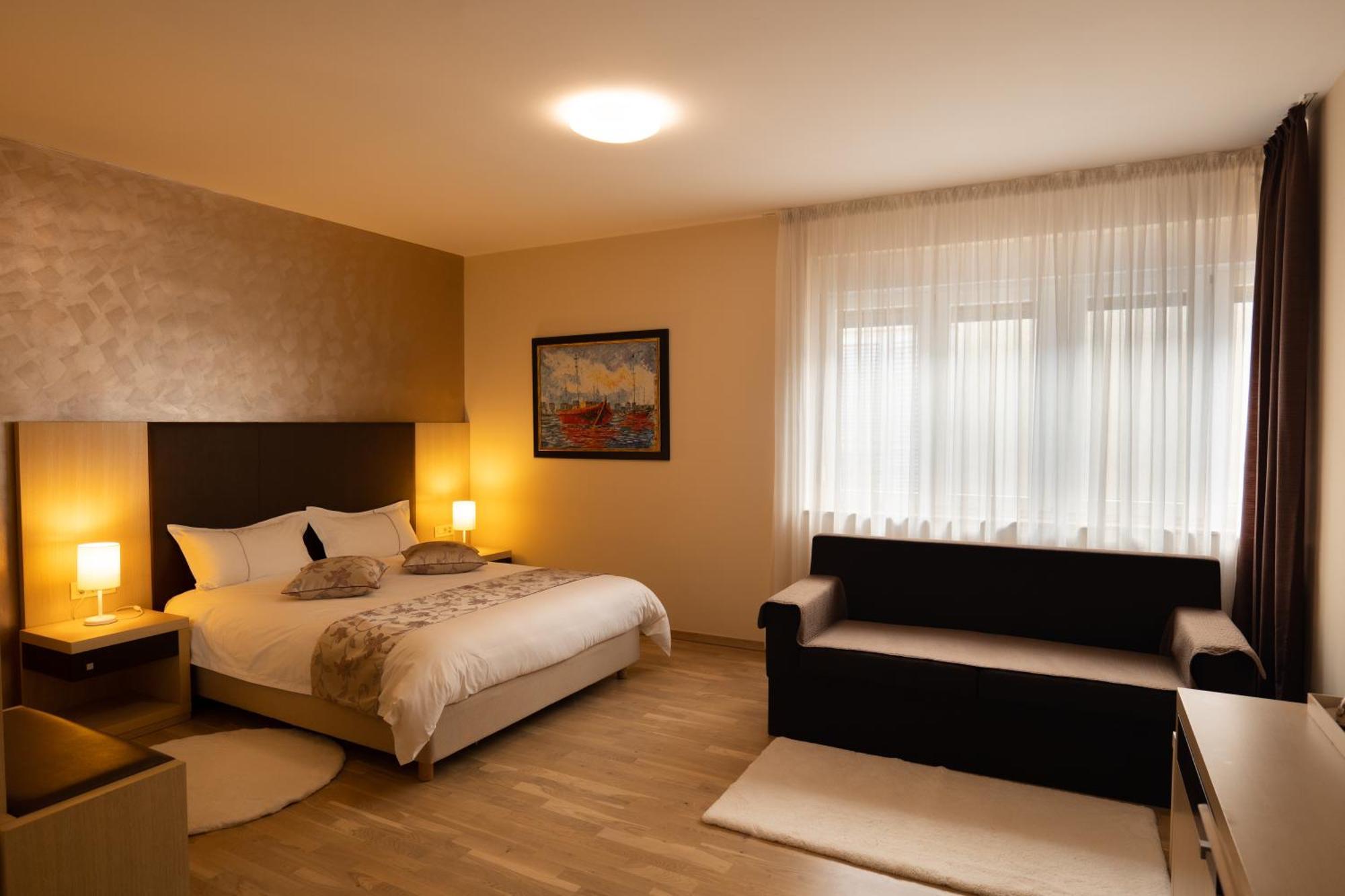 Scallop Self Check-in 4* Zadar